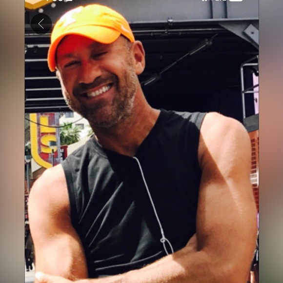 Meet your Posher, Daniel - Picture 3 of 7